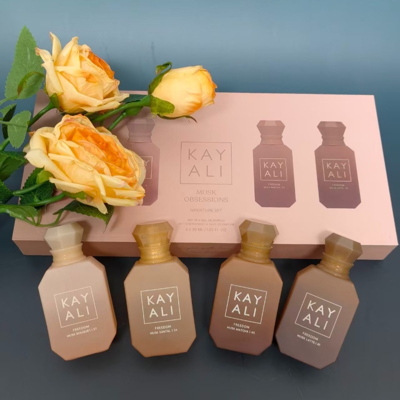 Set de Perfumes Unisex KAYALI  - Perfume Fragrance Couture reseña y precio